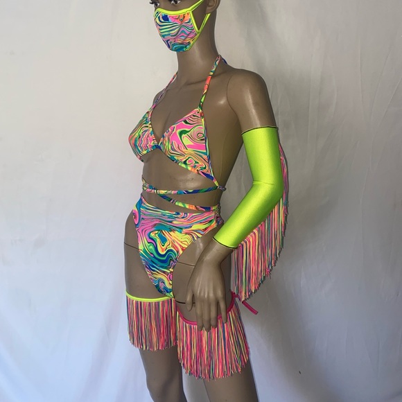 - 4 piece rave set - Picture 5 of 8